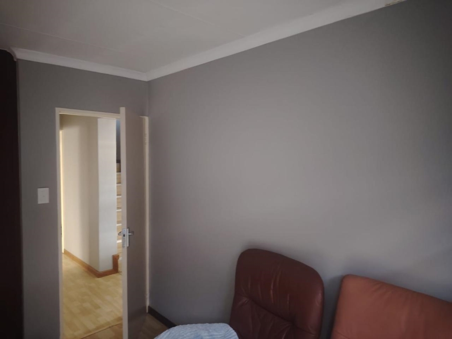 3 Bedroom Property for Sale in Waterval East North West